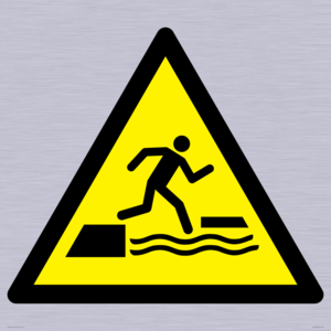 W068 Warning: Falling into water when stepping on or off a floating surface